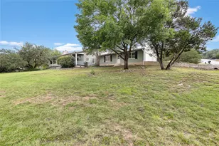 901 Lauder Dr, Spicewood, TX 78669 - Photo 38