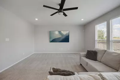 214 Saranac Drive, Elgin, TX 78621 - Photo 14