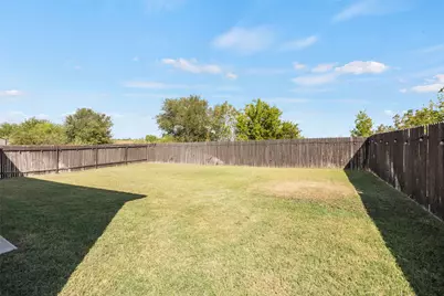 214 Saranac Drive, Elgin, TX 78621 - Photo 36