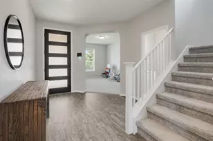 214 Saranac Dr, Elgin, TX 78621 - Photo 4