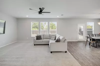 214 Saranac Drive, Elgin, TX 78621 - Photo 18