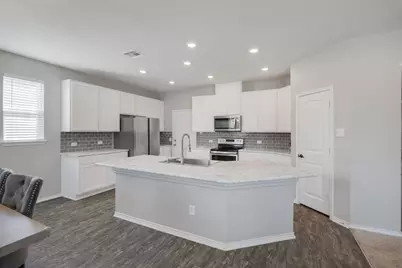 214 Saranac Drive, Elgin, TX 78621 - Photo 6