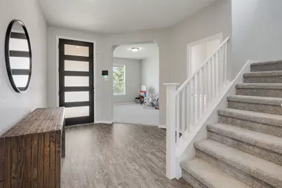 214 Saranac Drive, Elgin, TX 78621 - Photo 4