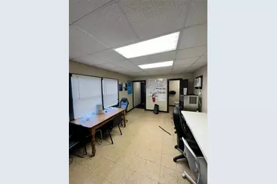 1415 S Commerce Street, Lockhart, TX 78644 - Photo 1