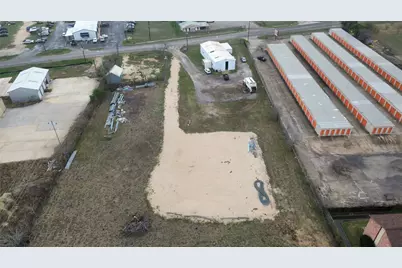 1415 S Commerce Street, Lockhart, TX 78644 - Photo 10