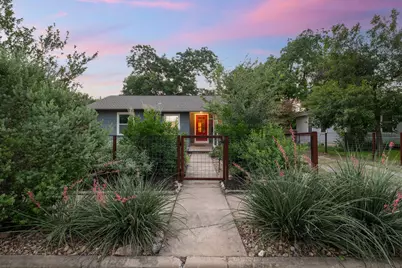 5802 Chesterfield Avenue, Austin, TX 78752 - Photo 1