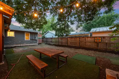5802 Chesterfield Avenue, Austin, TX 78752 - Photo 26