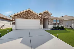 218 Sickle Loop, Kyle, TX 78640 - Photo 2