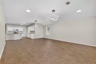 218 Sickle Loop, Kyle, TX 78640 - Photo 6