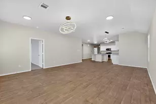 218 Sickle Loop, Kyle, TX 78640 - Photo 6