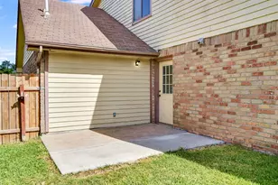 803 Valley View Dr, Pflugerville, TX 78660 - Photo 16