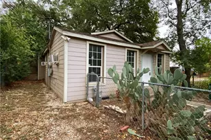 403 Pedernales St, Austin, TX 78702 - Photo 2