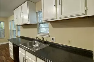 403 Pedernales St, Austin, TX 78702 - Photo 8