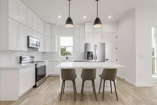 136 Lourdes Ct, Dripping Springs, TX 78620 - Photo 8