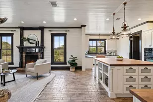 167 Vincas Shadow Ct, Driftwood, TX 78619 - Photo 12