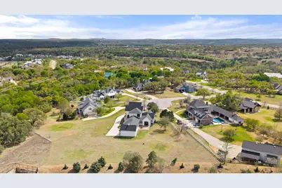 167 Vincas Shadow Court, Driftwood, TX 78619 - Photo 2