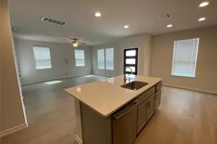 4802 Star Jasmine Dr, Austin, TX 78723 - Photo 6