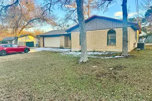 1102 Serenada Dr, Georgetown, TX 78628 - Photo 2