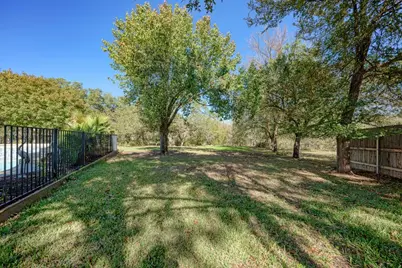 3300 Onion Hollow Cove, Austin, TX 78739 - Photo 36
