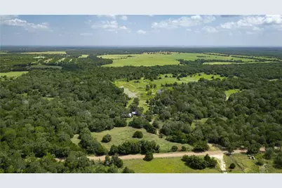 7221 W Old Lockhart Road, Muldoon, TX 78949 - Photo 36