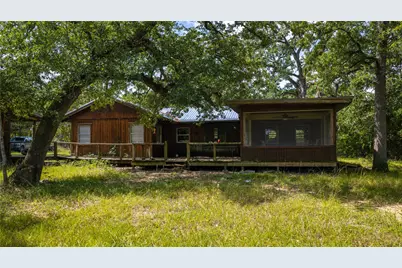 7221 W Old Lockhart Road, Muldoon, TX 78949 - Photo 14