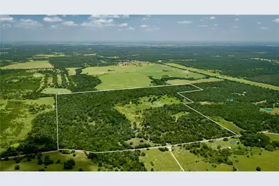 7221 W Old Lockhart Road, Muldoon, TX 78949 - Photo 38