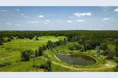 7221 W Old Lockhart Road, Muldoon, TX 78949 - Photo 30