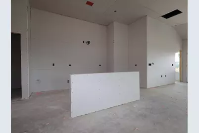 9400 Corvallis Drive, Austin, TX 78747 - Photo 2