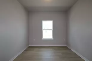 9400 Corvallis Dr, Austin, TX 78747 - Photo 10