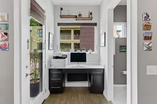 2712 S 5th St, Austin, TX 78704 - Photo 10