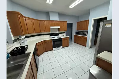 2562 Vernell Way, Round Rock, TX 78664 - Photo 4