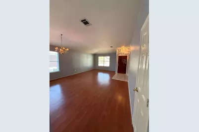 2562 Vernell Way, Round Rock, TX 78664 - Photo 2