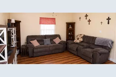 810 N 6th Street, Temple, TX 76501 - Photo 4