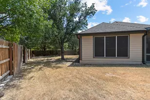 352 Sweet Gum, Kyle, TX 78640 - Photo 40