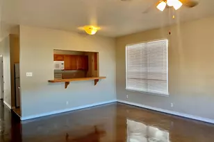 200 Sandstone Dr, Jarrell, TX 76537 - Photo 2