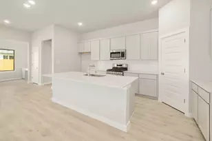 107 Malibu, Hutto, TX 78634 - Photo 4