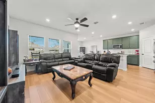 210 Grand Teton Dr, Kyle, TX 78640 - Photo 4