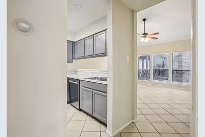 807 W 25th Street #309, Austin, TX 78705 - Photo 26