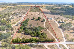 2364 Westwood Rd, Lockhart, TX 78644 - Photo 1