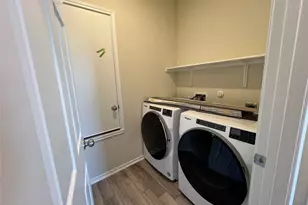 561 Papaya Dr, Buda, TX 78610 - Photo 10