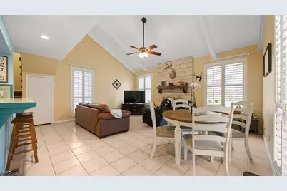 4 Townhouse Circle, Wimberley, TX 78676 - Photo 6