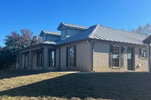 3076 County Road 1045 Rd, Lampasas, TX 76550 - Photo 2