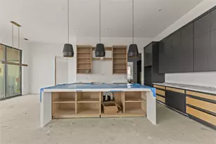 8109 Kuhn Dr, Austin, TX 78736 - Photo 6