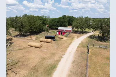 2666 County Road 247, Moulton, TX 77975 - Photo 22