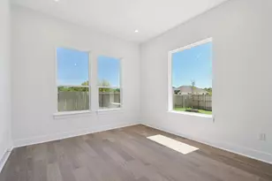 110 Comfort Dr, Buda, TX 78610 - Photo 8
