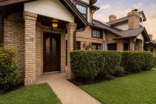 10819 Crown Colony Dr, Austin, TX 78747 - Photo 4