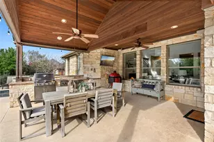 1313 Nova Ct, Austin, TX 78732 - Photo 4