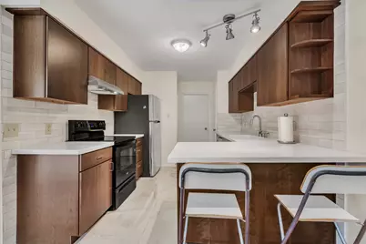 5703 W Gate Boulevard #B, Austin, TX 78745 - Photo 4