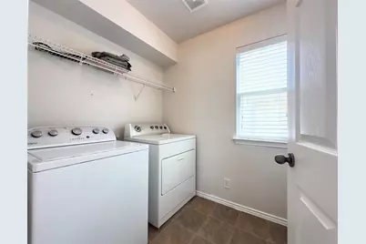 513 Rolling Oak Drive, Round Rock, TX 78664 - Photo 12