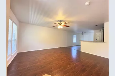 513 Rolling Oak Drive, Round Rock, TX 78664 - Photo 4